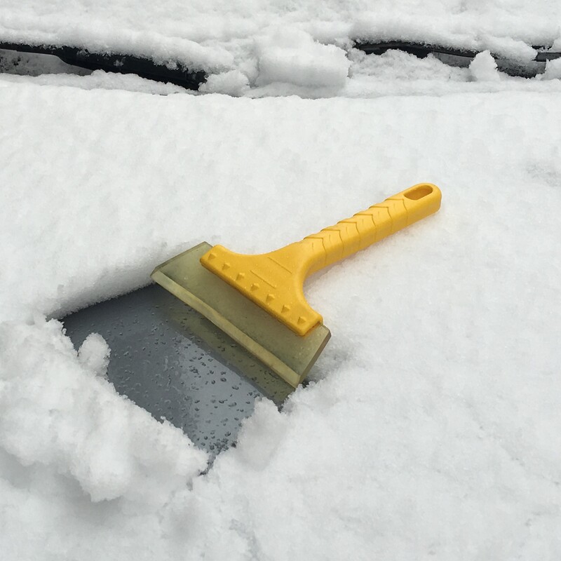 橡胶汽车雪铲(图1)